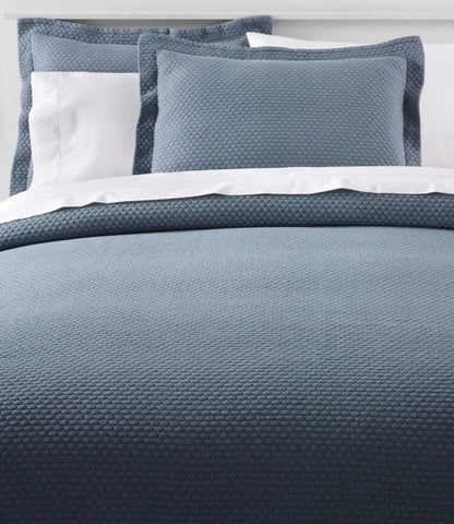 Organic Honeycomb Matelassé Coverlet