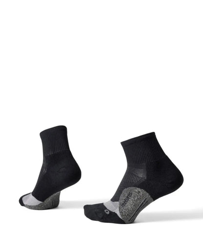 Adults' Feetures Quarter Light Cushion Socks