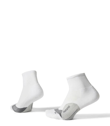 Adults' Feetures Quarter Light Cushion Socks